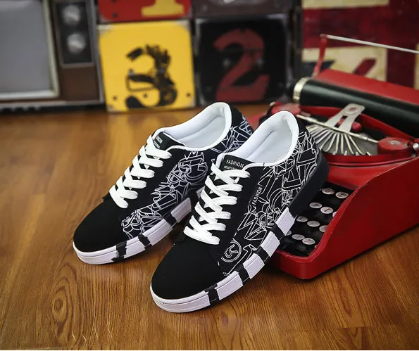 Casual trend canvas shoes fashion sports shoes - Men's Shoes