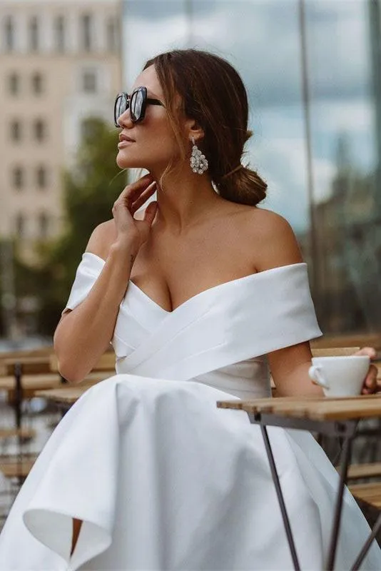 Elegant Off Shoulder Sleeveless Tea-Length Simple Wedding Dress UQW0023