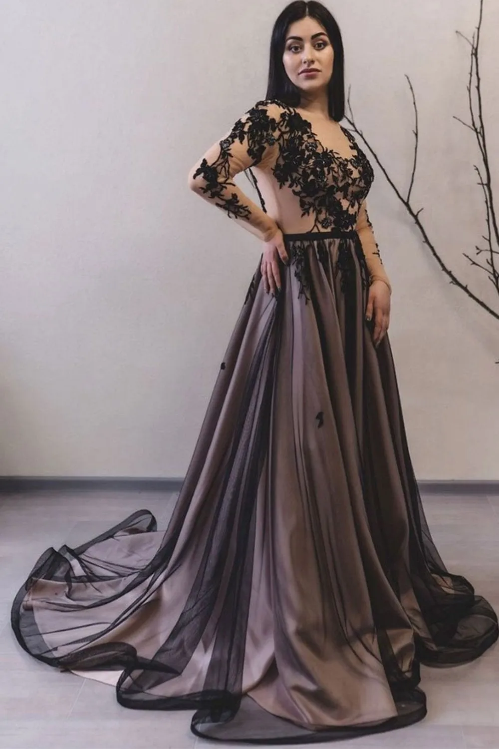 Round Neck Long Sleeves Black Lace Prom Dresses,Elegant Evening Dress