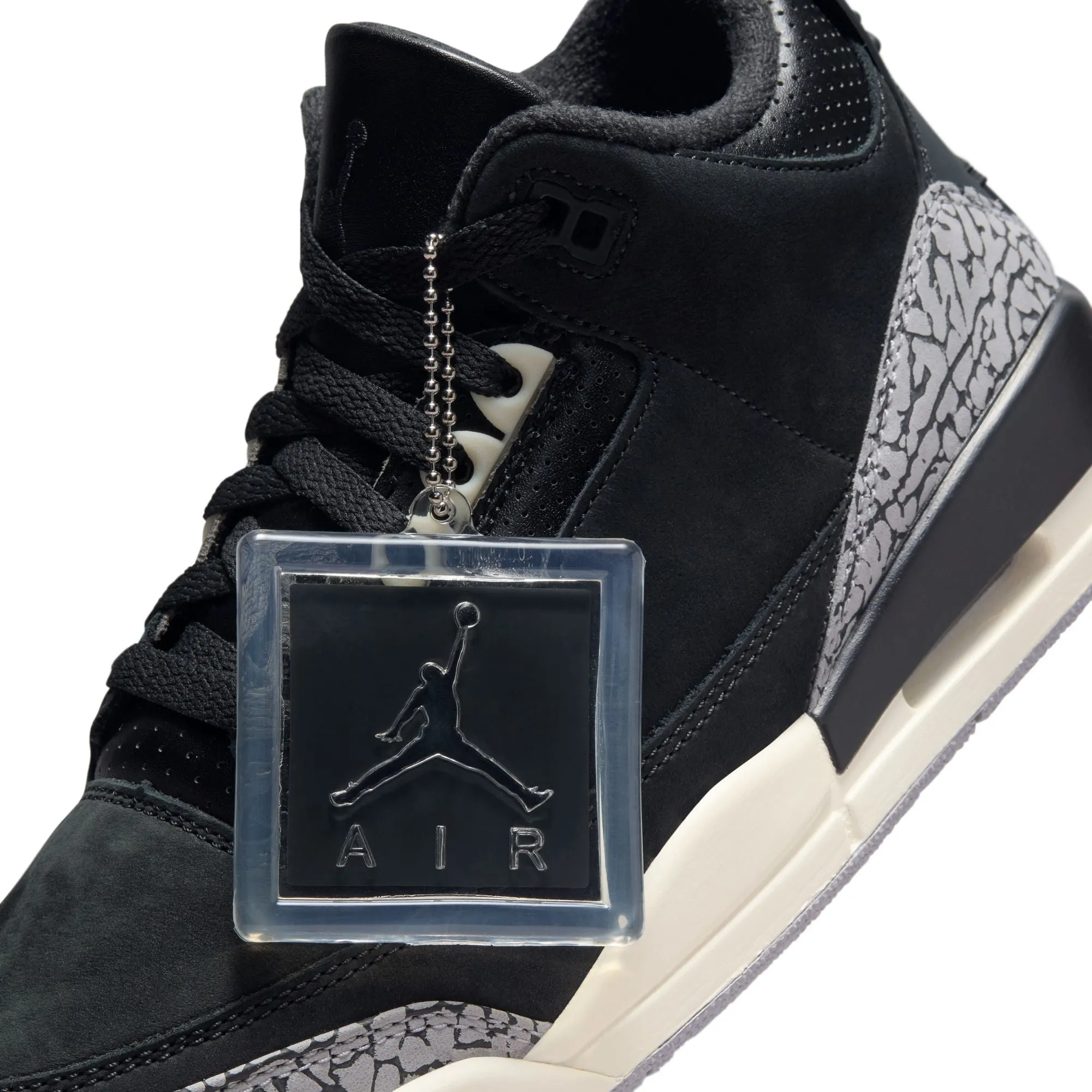 WMNS Nike Air Jordan 3 Retro