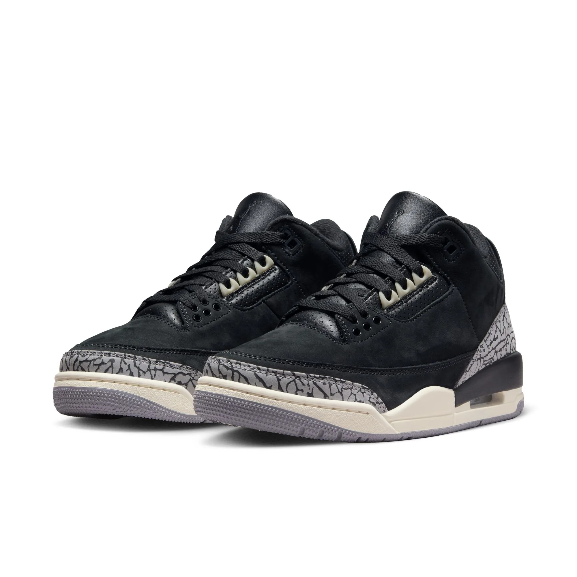 WMNS Nike Air Jordan 3 Retro