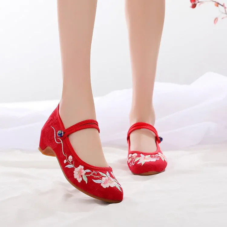 Women's Spring Ethnic Style Embroidered Height Increasing Canvas Shoes